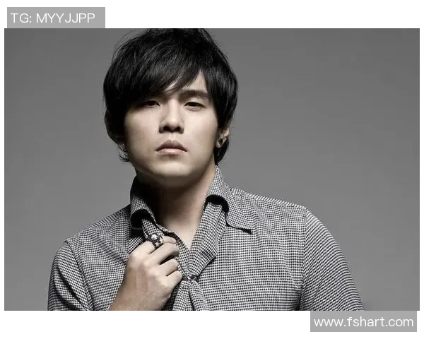 全球足球巨星全景盘点 精选历届球员传奇与现役天王解析